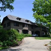 Four Mounds - Grey House (Exterior)