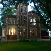 Mapletown Manor