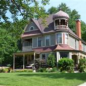 909 E Coolbaugh St "Russian"