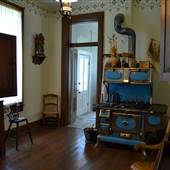 Madison Cnty Museum - Victorian House, int Kitchens