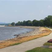 Guttenberg River Park Drive area.