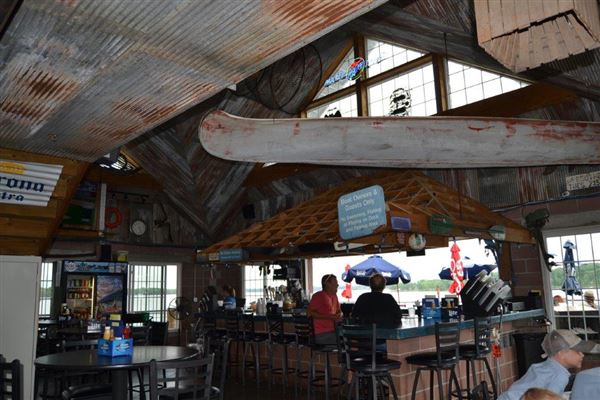 Go Fish Marina Bar & Grill
