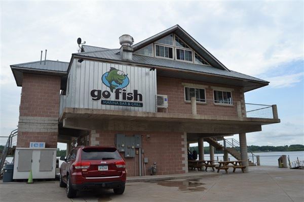 Go Fish Marina Bar & Grill